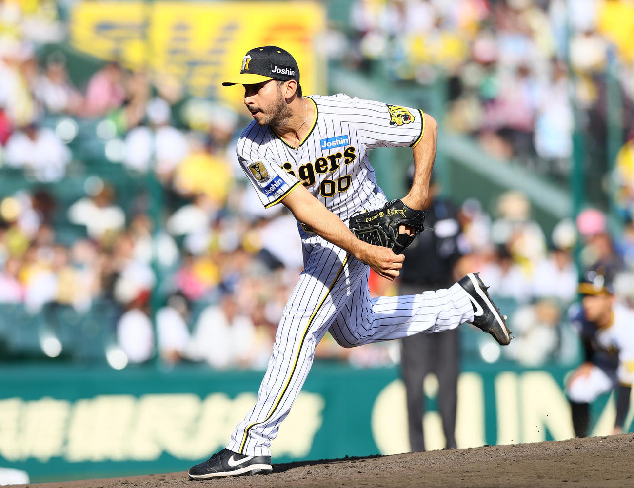 阪神対ヤクルト　8回表を無失点に抑えたゲラ（撮影・上山淳一）