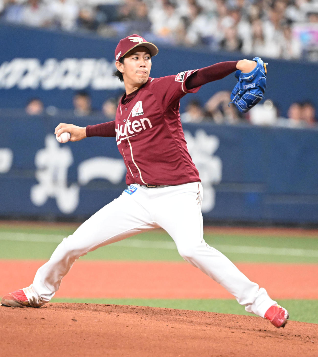 オリックス対楽天　先発する楽天岸（撮影・和賀正仁）