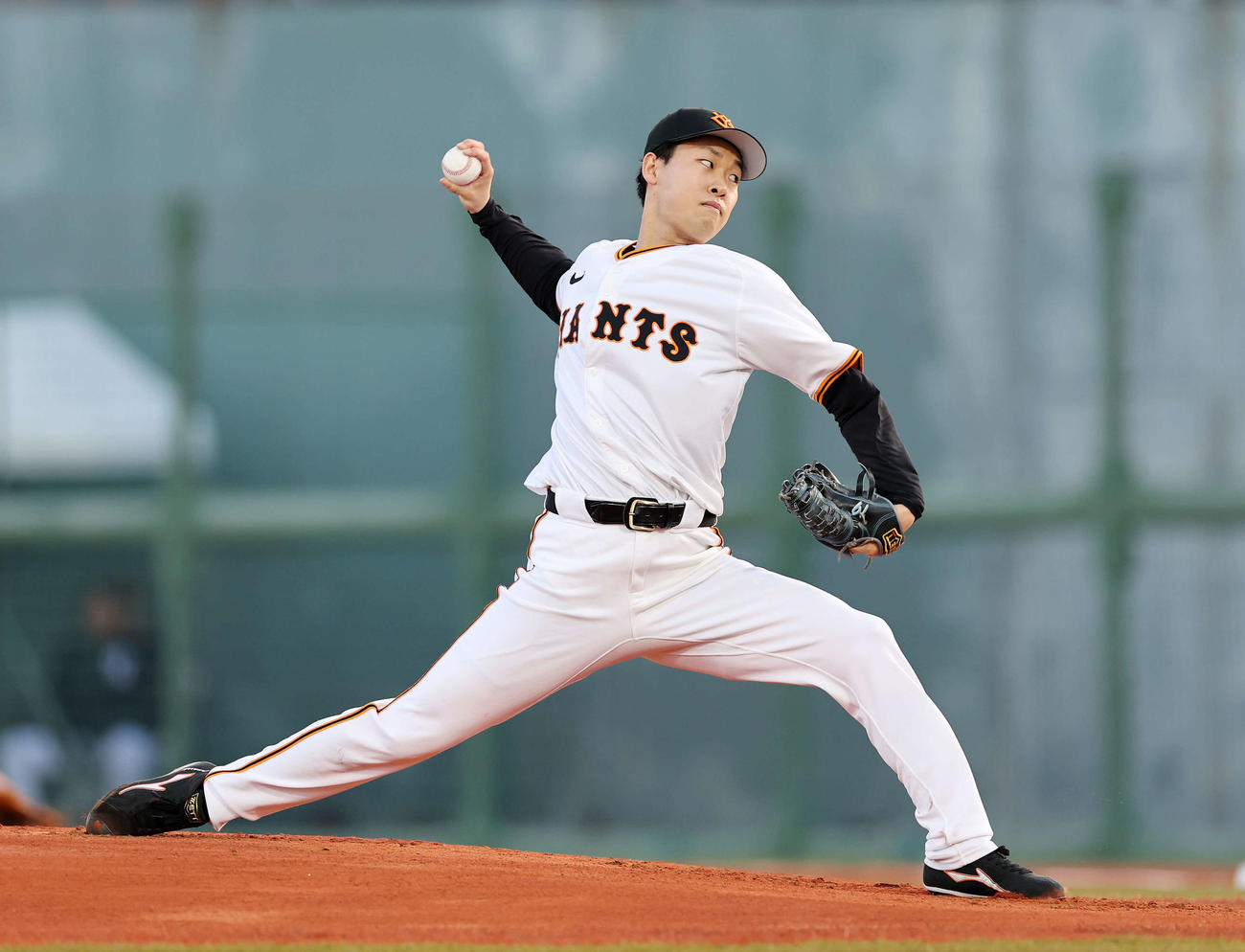 巨人山崎伊織（2024年5月14日撮影）