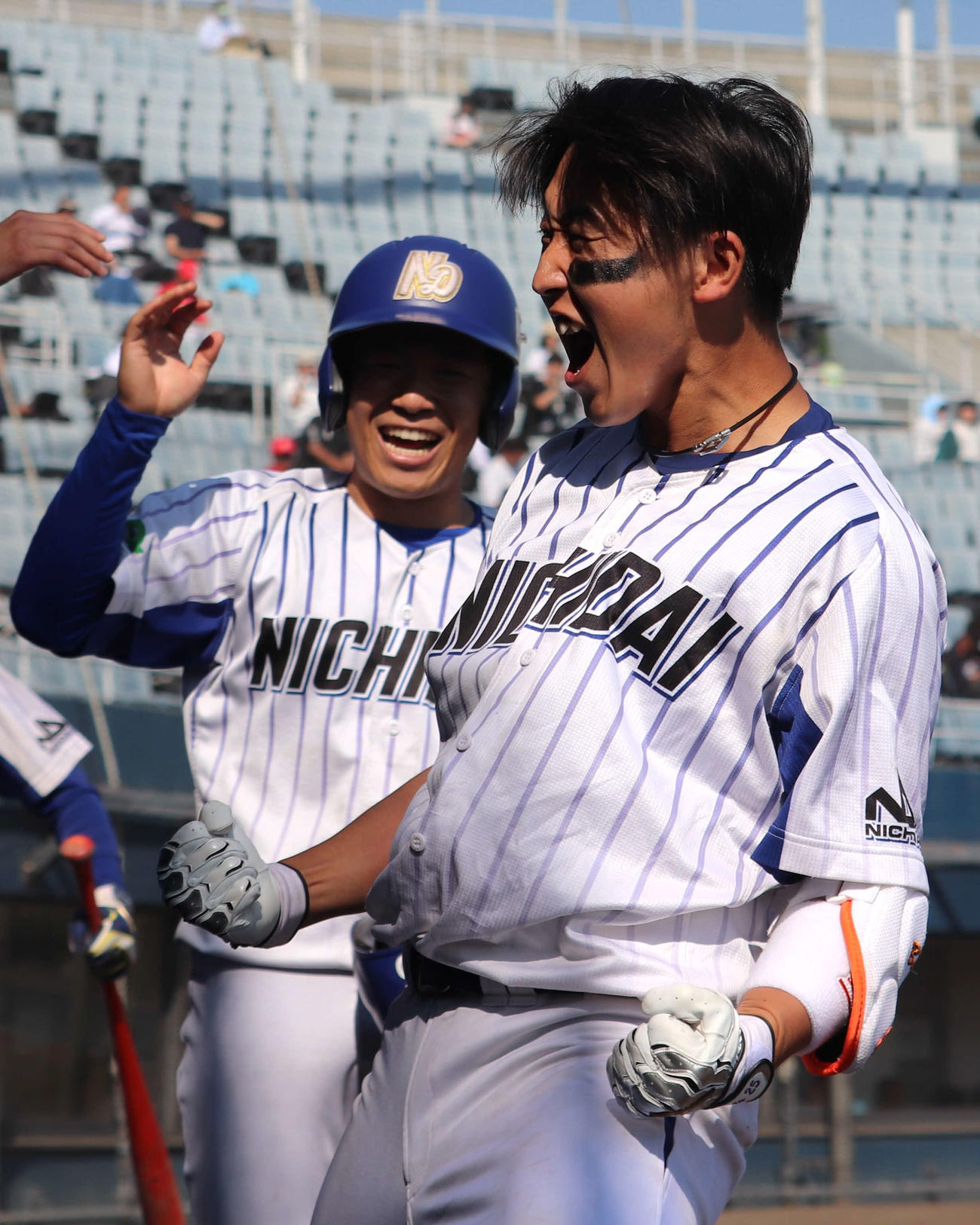 都市対抗二次予選の大阪ガス戦で8回1死満塁で左翼への満塁弾を放った、ニチダイの馬場友翔内野手（23＝東農大）