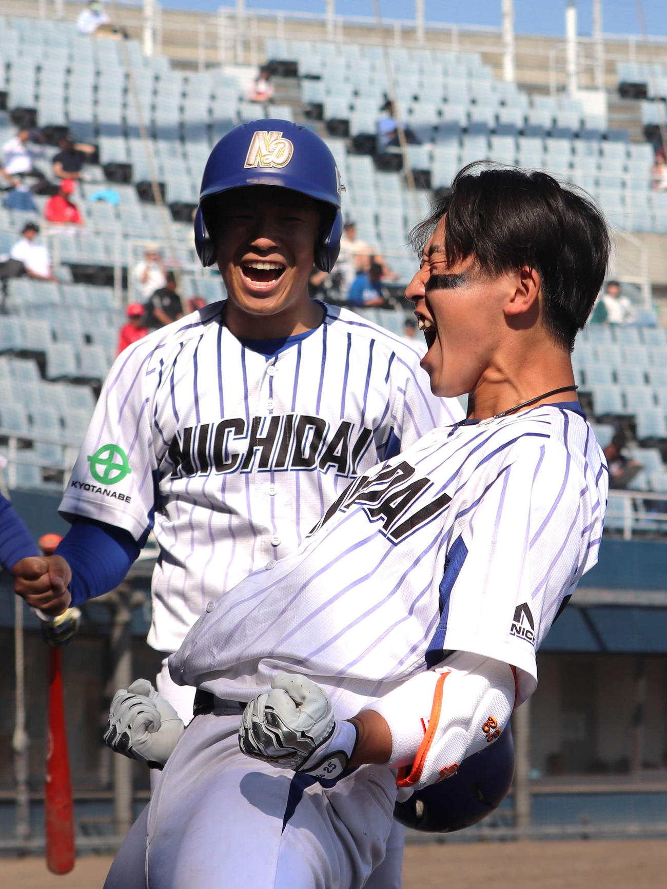 都市対抗二次予選の大阪ガス戦で8回1死満塁で左翼への満塁弾を放った、ニチダイの馬場友翔内野手（23＝東農大）