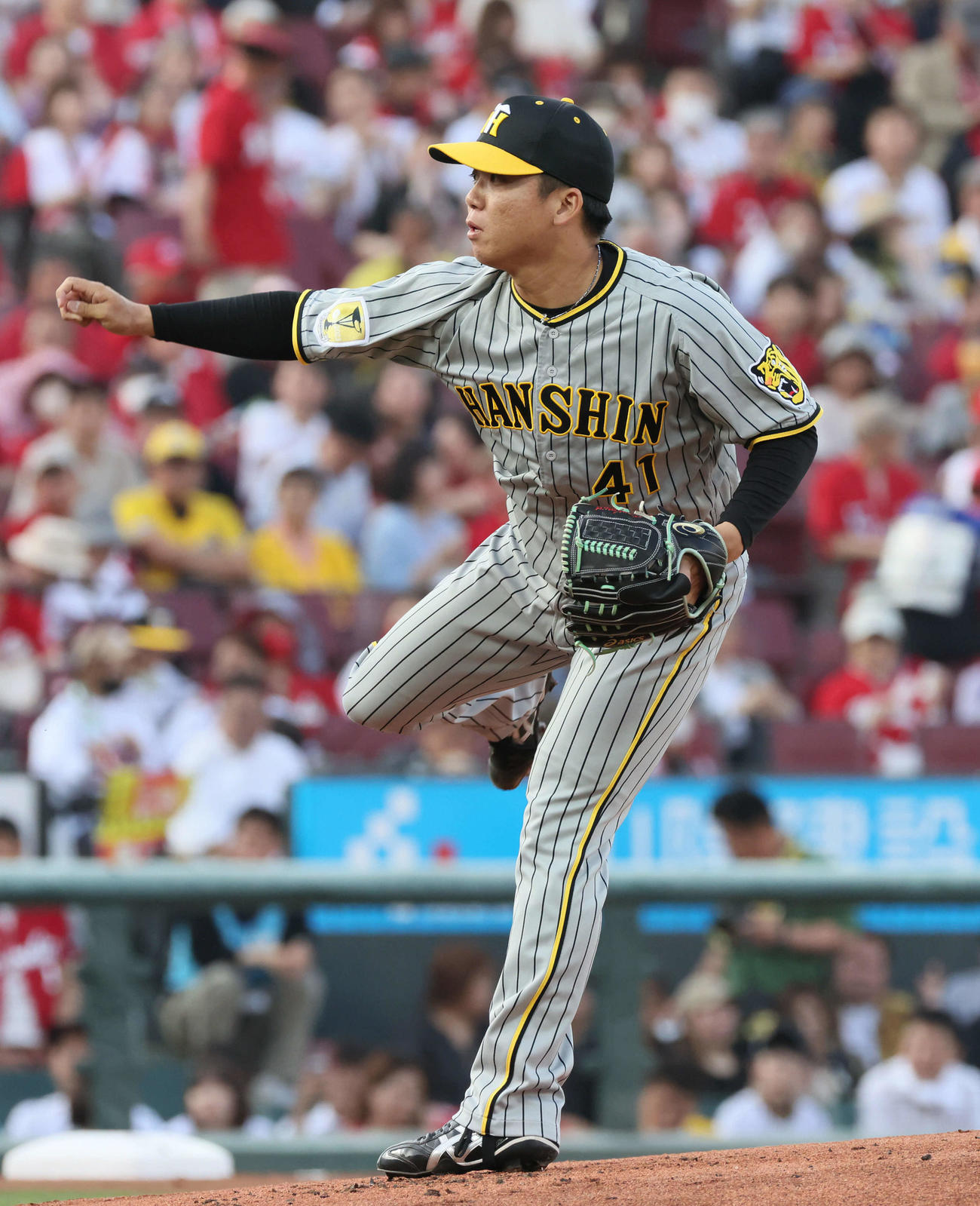 広島対阪神　阪神先発の村上（撮影・加藤孝規）