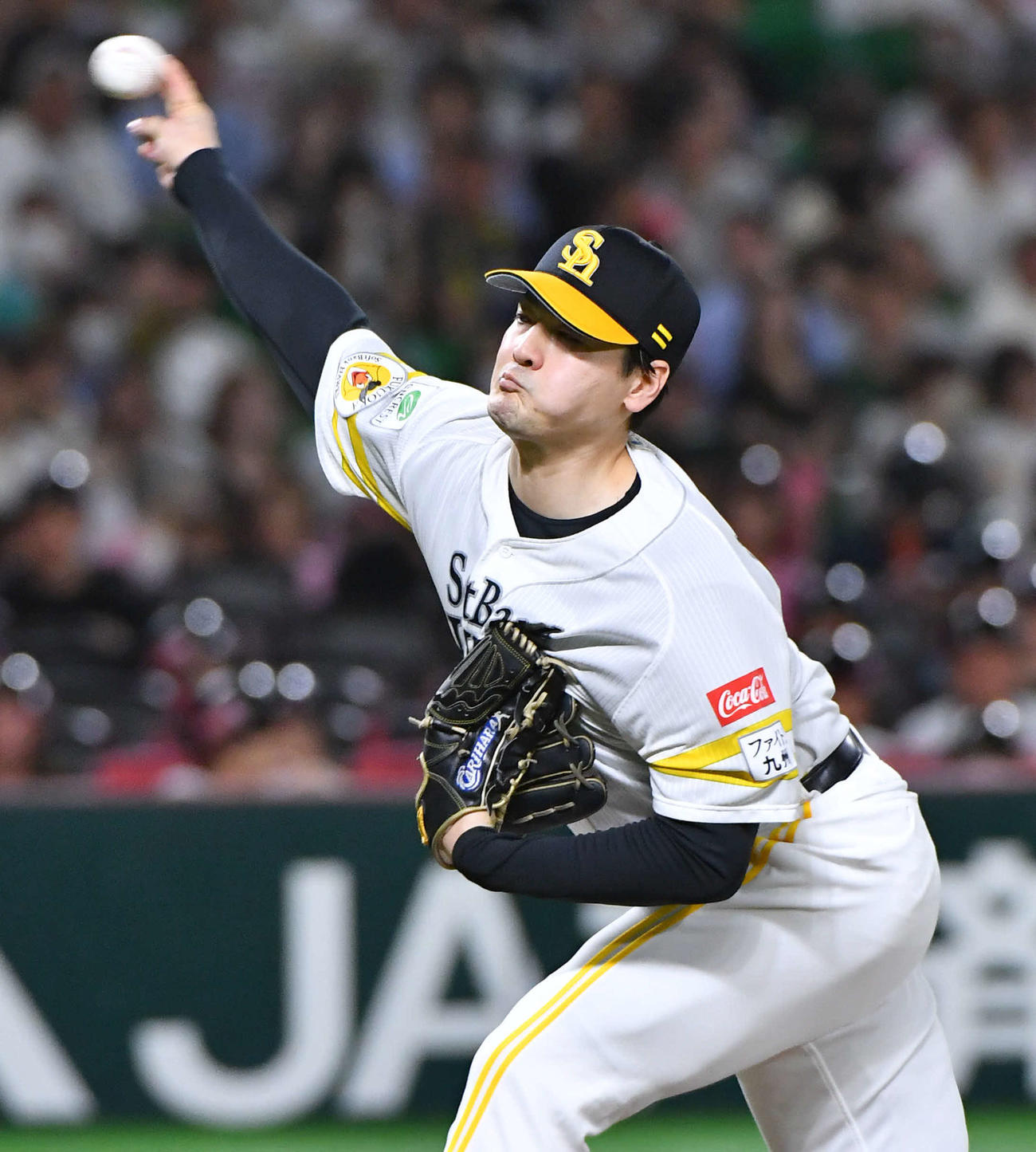 ソフトバンク対楽天　ソフトバンク先発の有原（撮影・岩下翔太）