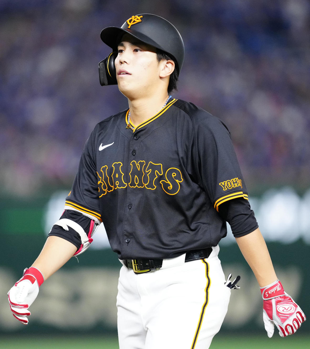 巨人対中日　6回裏巨人1死二塁、遊飛に倒れた門脇（撮影・江口和貴）
