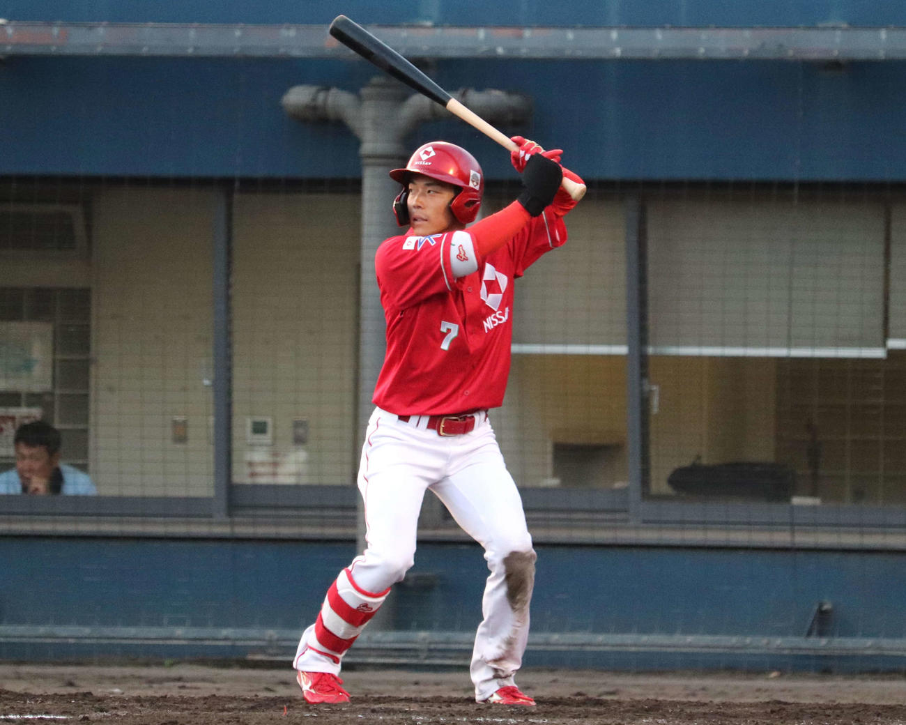 都市対抗二次予選のOBC高島戦に出場した、日本生命の松本渉外野手（23＝東洋大）