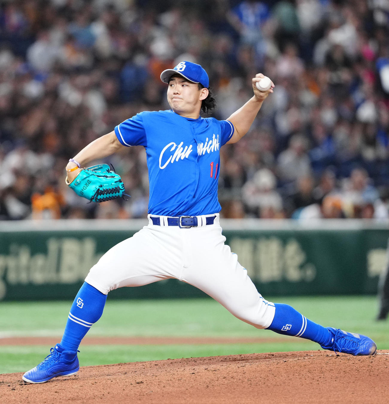 巨人対中日　中日先発の小笠原（撮影・江口和貴）