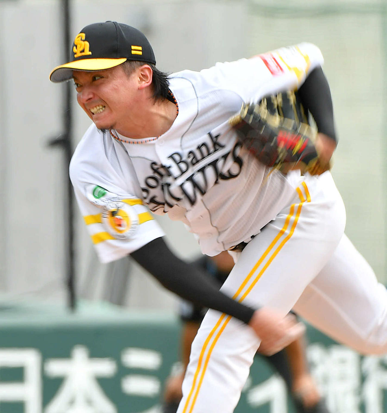 ウエスタン・リーグ　ソフトバンク対中日　ソフトバンク先発の東浜（撮影・岩下翔太）