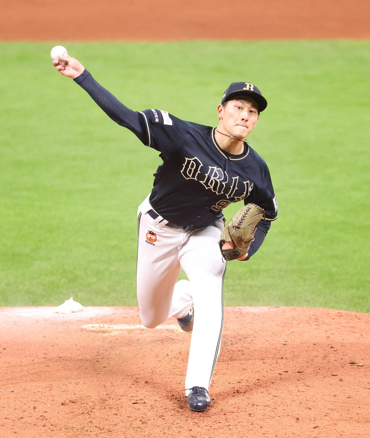 日本ハム対オリックス　力投するオリックス先発の高島（撮影・佐藤翔太）