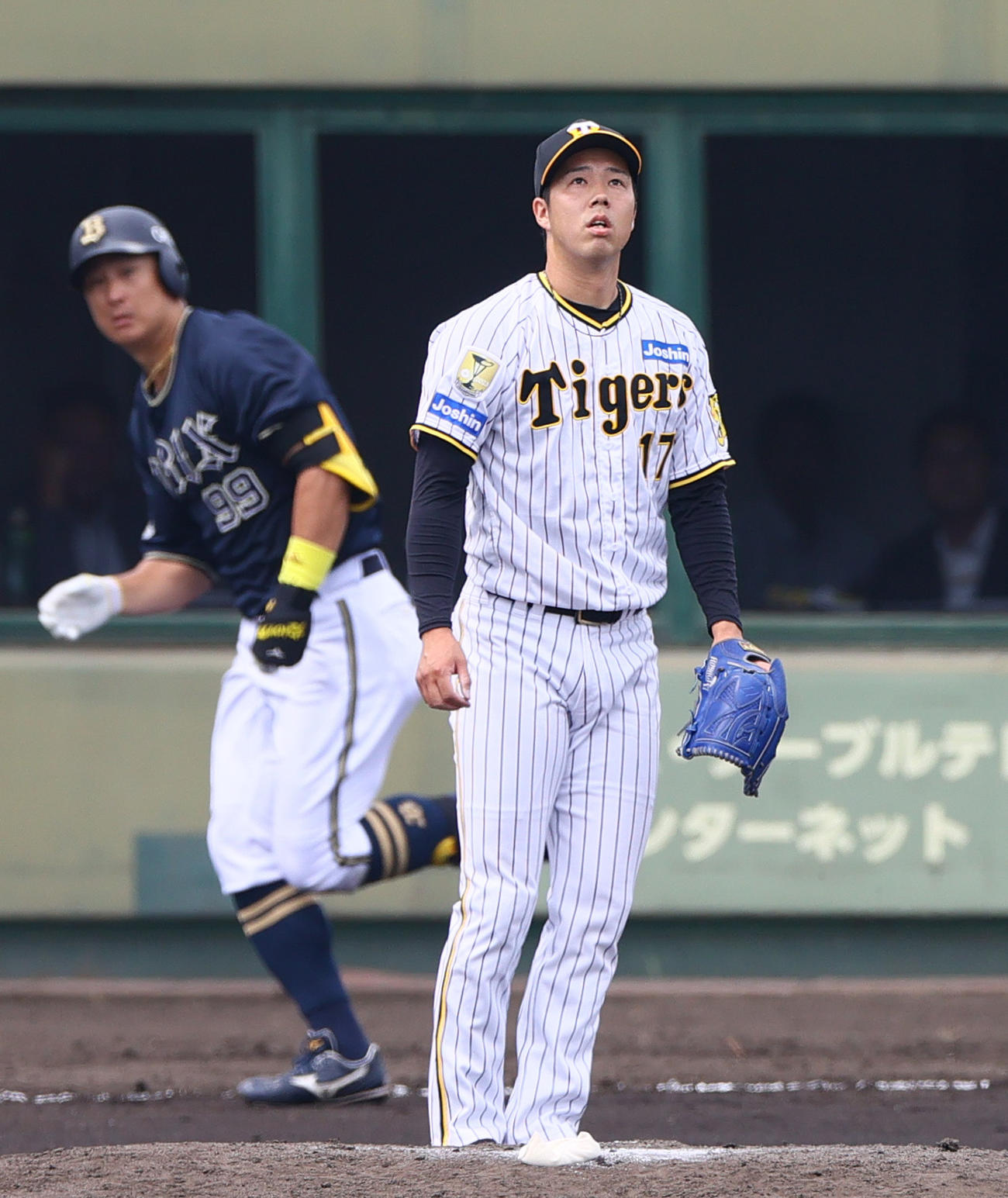 ウエスタン・リーグ阪神対オリックス　7回表オリックス1死一塁、青柳は杉本を中飛に仕留める（撮影・上山淳一）