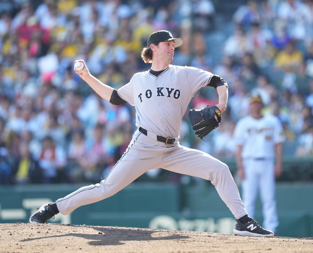 阪神対巨人　8回、巨人4番手のケラー（撮影・菅敏）