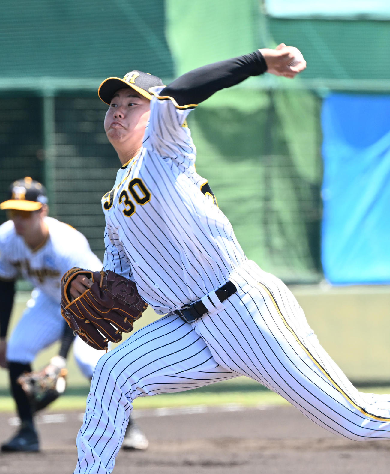 2軍阪神対オリックス　先発し力投する阪神門別啓人（撮影・和賀正仁）