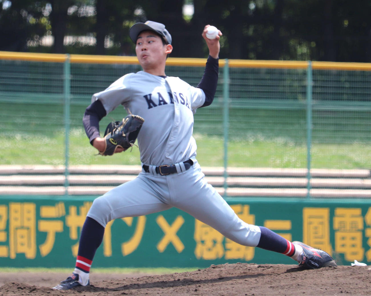 近大との最終節2回戦で先発した、関大・荒谷紘匡投手（3年＝佐賀北）