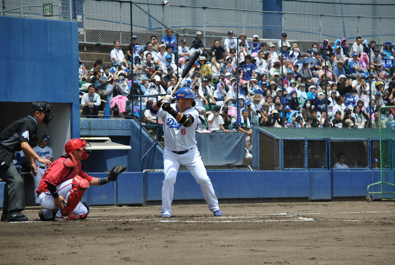 ウエスタン・リーグ広島戦で実戦復帰した中日中田