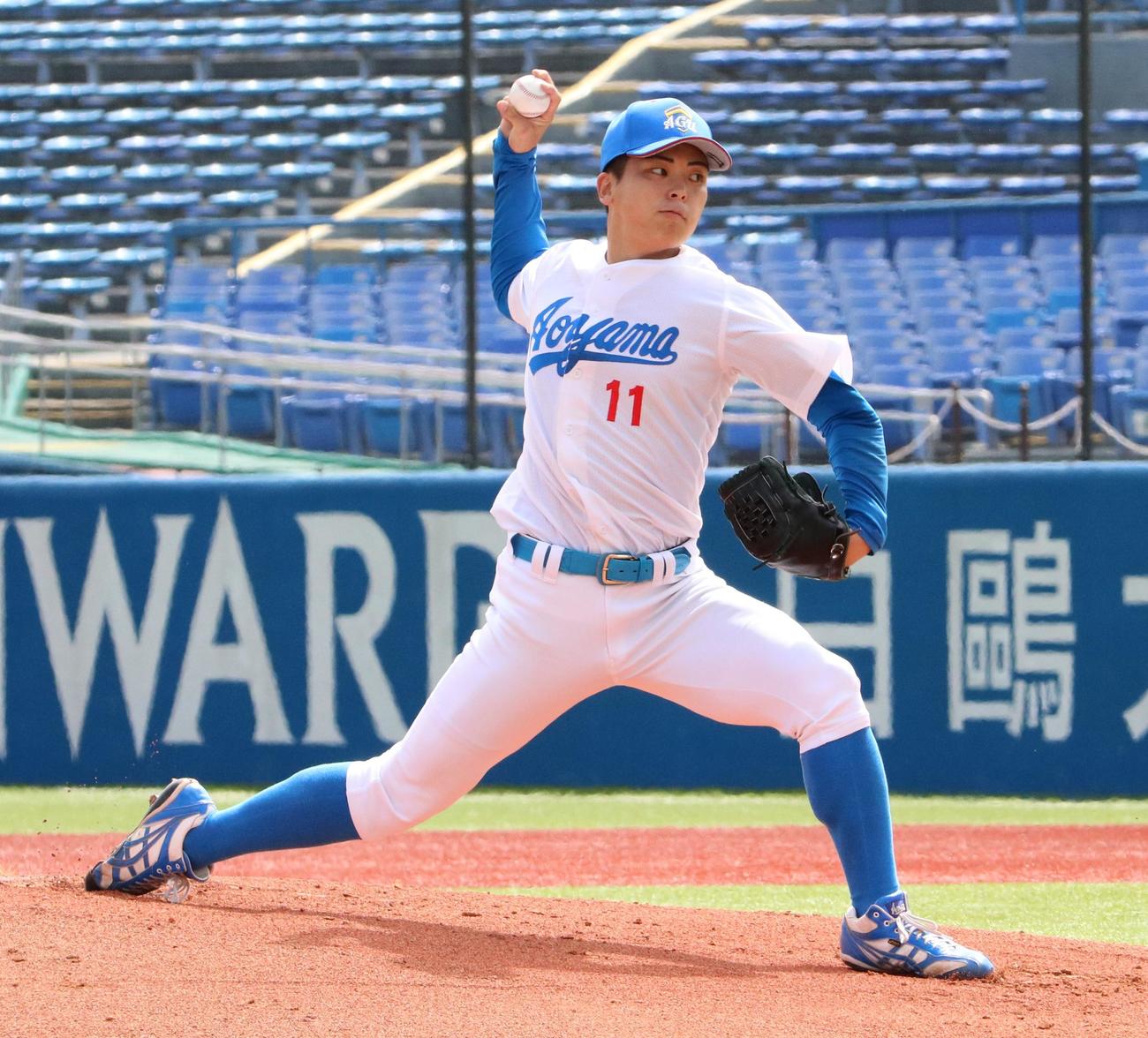 青学大対中大　力投する青学大先発の中西（撮影・深田雄智）