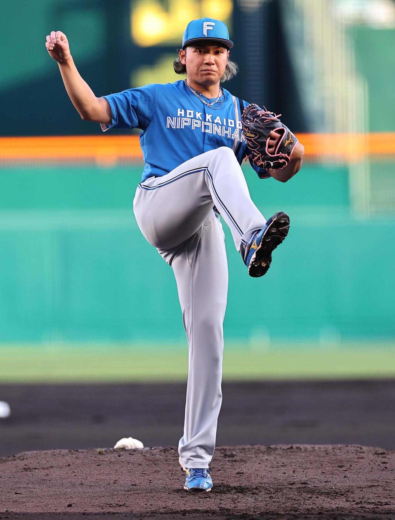 阪神対日本ハム　日本ハム先発の伊藤（撮影・上田博志）