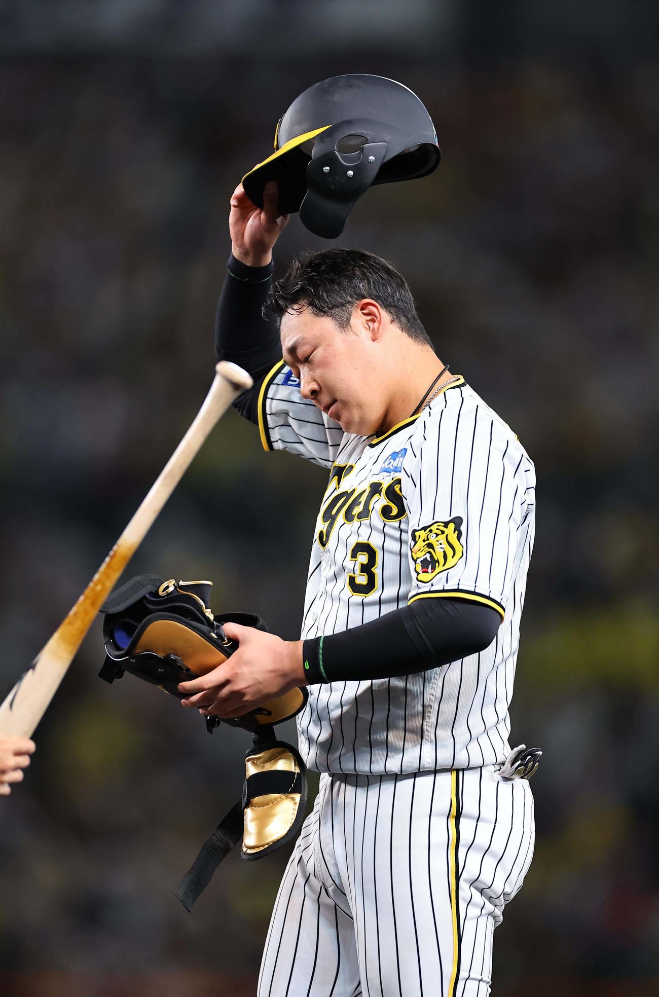 阪神対日本ハム　6回裏阪神2死一塁、大山は遊ゴロに倒れる（撮影・上田博志）