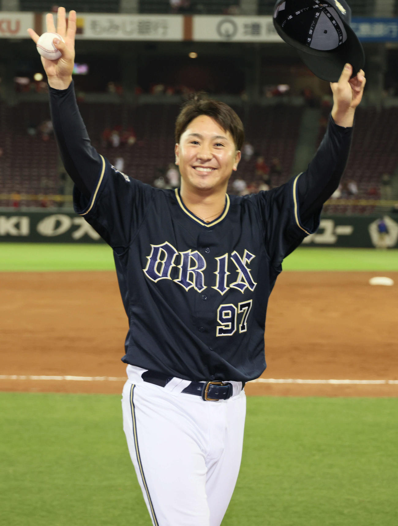 広島対オリックス　6回に2番手で登板し、プロ初勝利を挙げた古田島（撮影・加藤孝規）