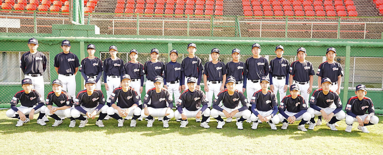 元気、笑顔、勇気、全力疾走の焼津リトルシニア