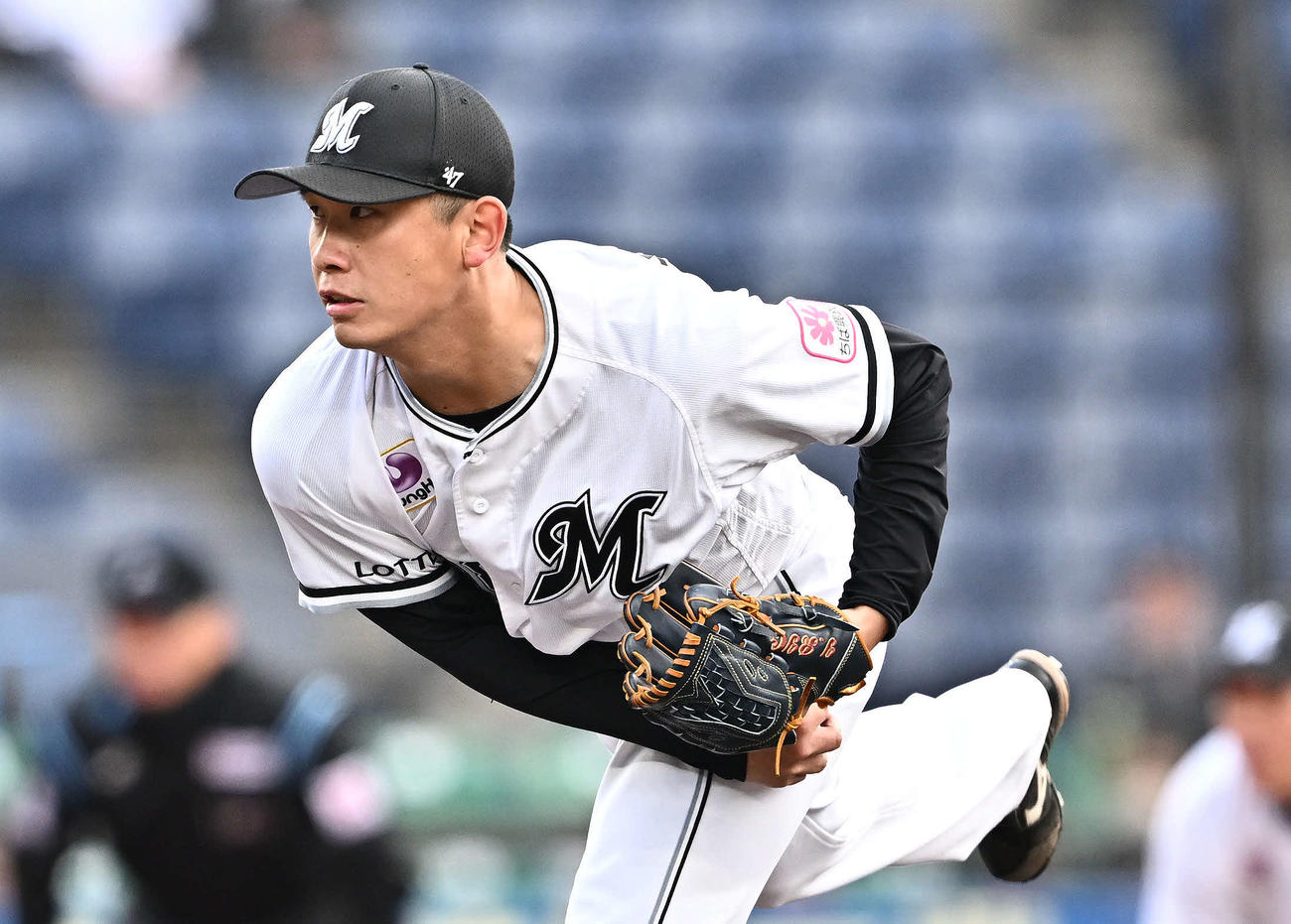 ロッテ吉田凌（2024年3月8日撮影）