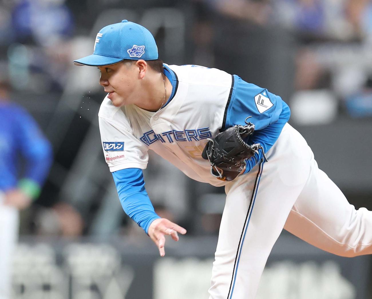 日本ハム対DeNA　日本ハム先発の金村（撮影・黒川智章）