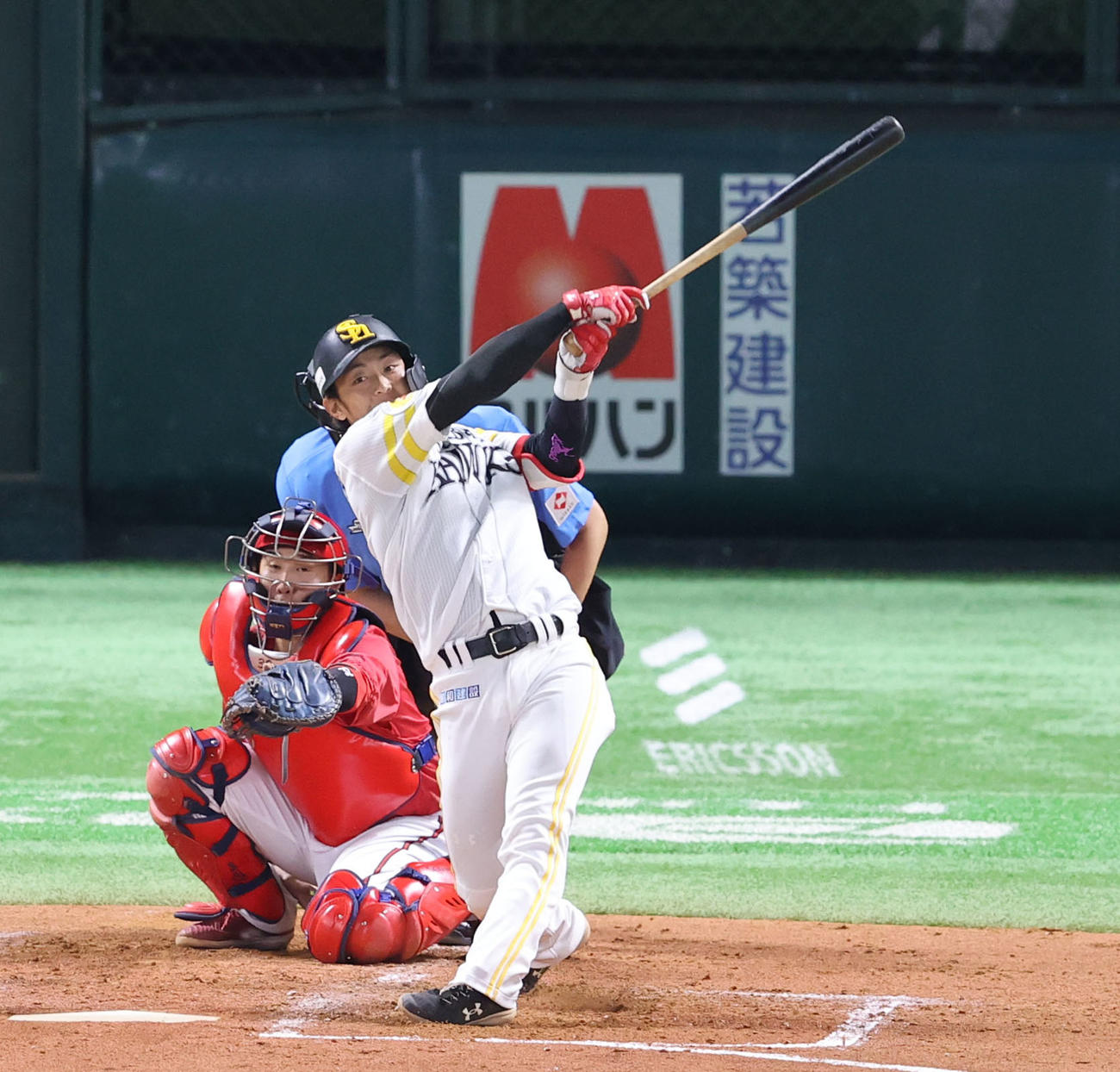 ソフトバンク対広島　3回裏ソフトバンク無死二塁、今宮は先制の右前適時打を放つ（撮影・梅根麻紀）