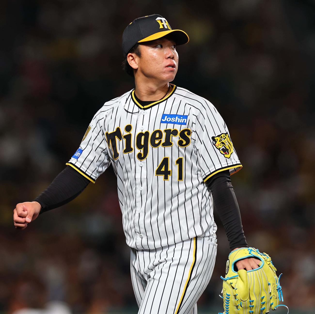 阪神対楽天　6回1失点で降板する村上（撮影・上田博志）
