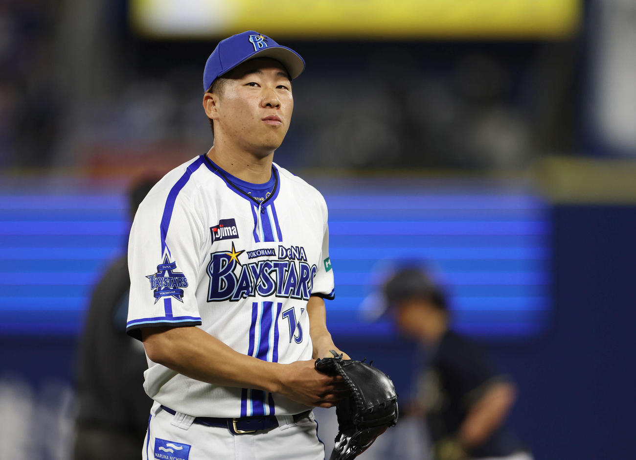 DeNA対オリックス　9回表を3者凡退に抑えたDeNA徳山（撮影・宮地輝）