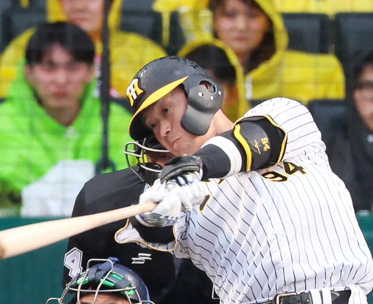 阪神原口文仁（2024年5月撮影）