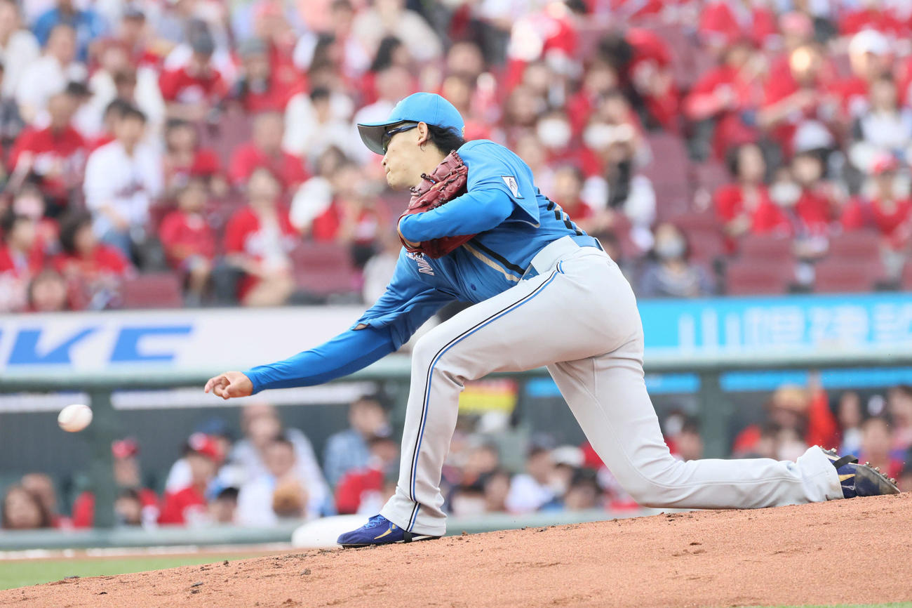広島対日本ハム　日本ハム先発の鈴木（撮影・加藤孝規）