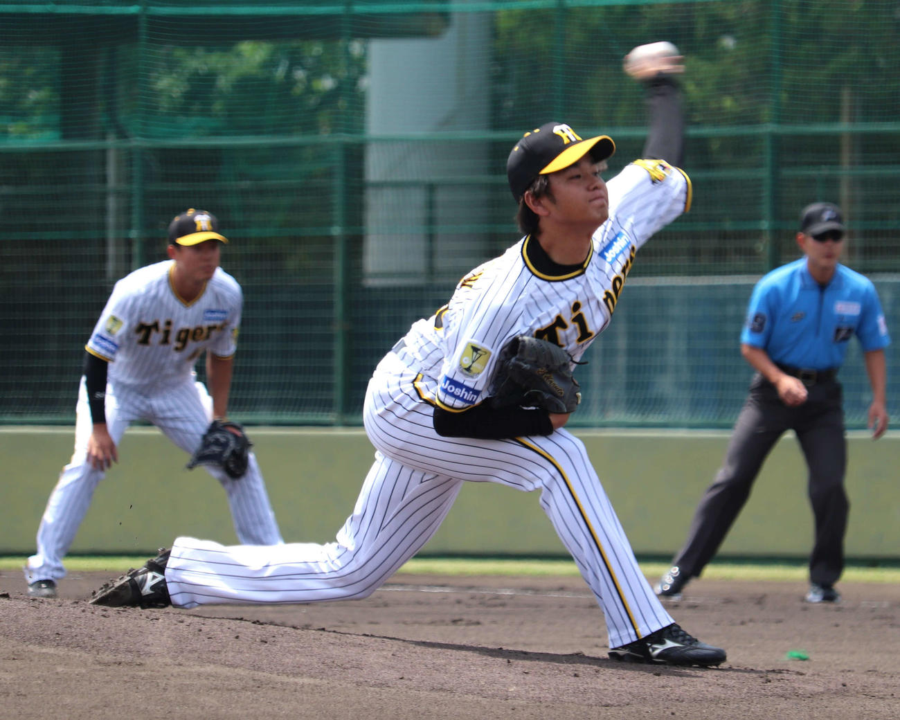 ウエスタン中日戦で5回1安打無四球無失点と好投した阪神高橋（撮影・中島麗）