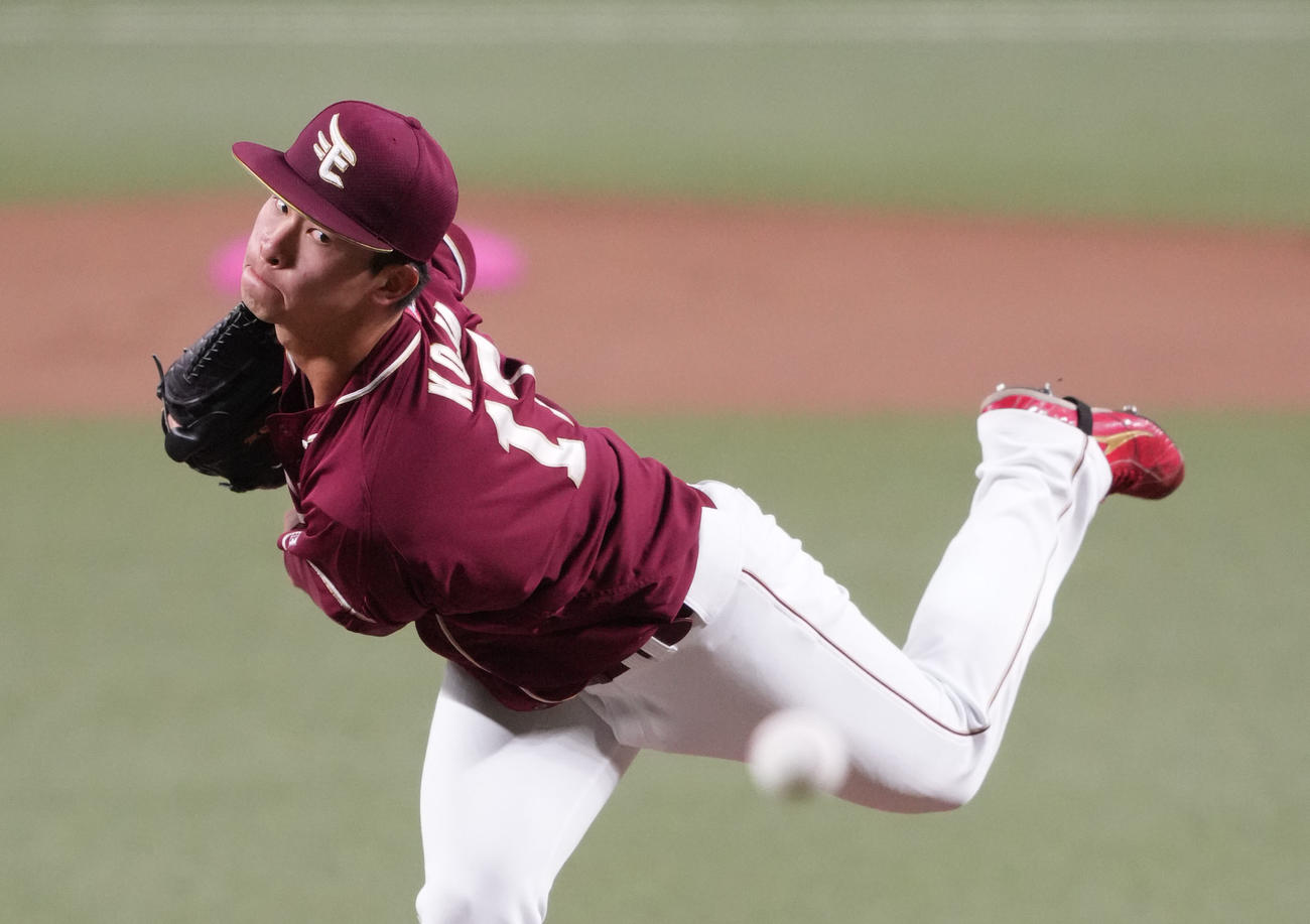 力強い投球でプロ初勝利を挙げた楽天先発の古謝（撮影・森本幸一）