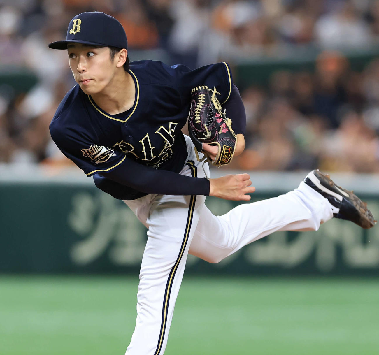 巨人対オリックス　力投するオリックス先発の斎藤（撮影・浅見桂子）