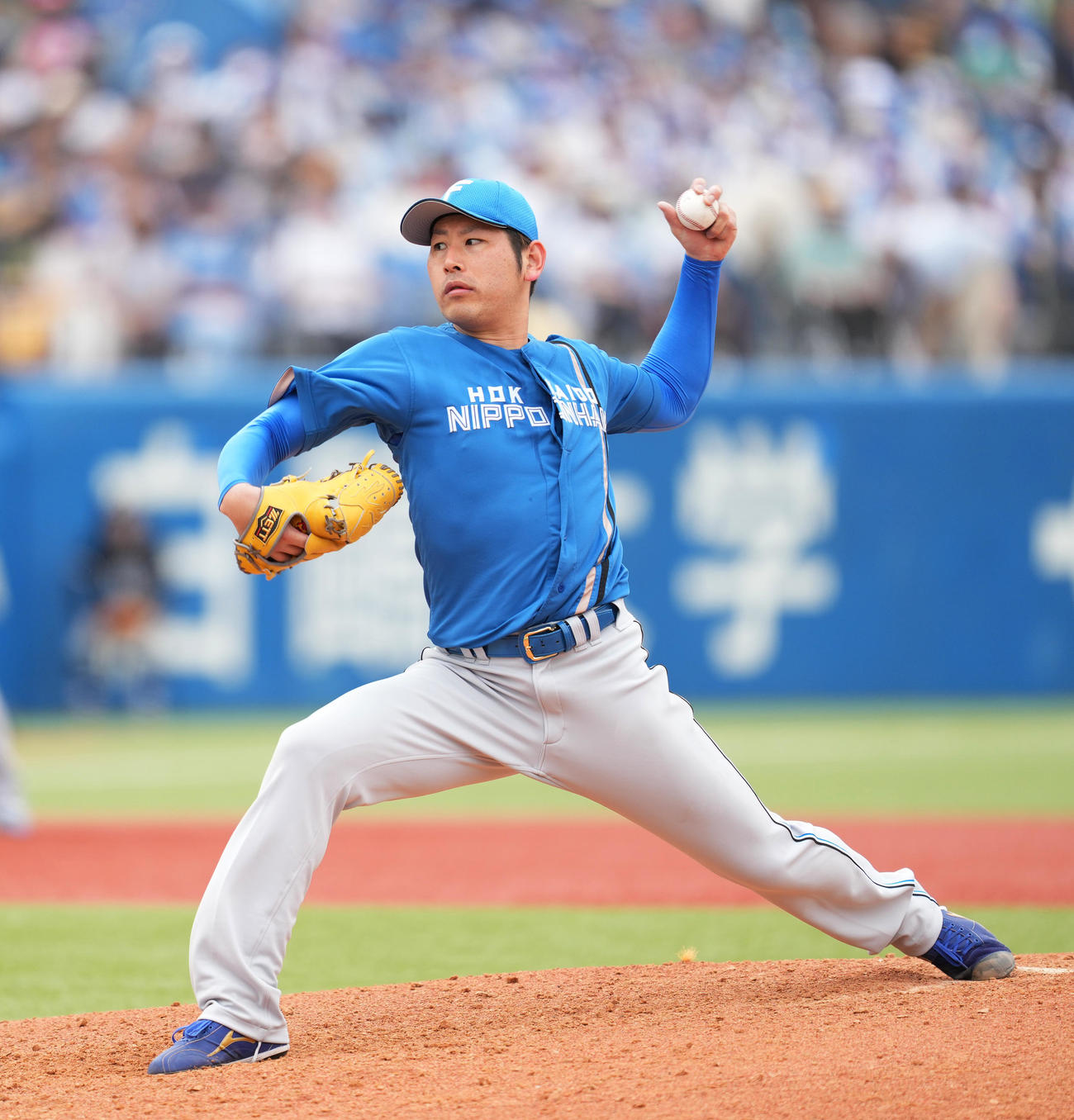 ヤクルト対日本ハム　日本ハム先発の加藤貴（撮影・菅敏）