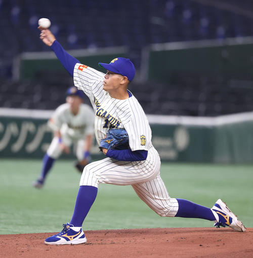 中央学院大対大商大 先発した中央学院大・清水(撮影・柴田隆二)