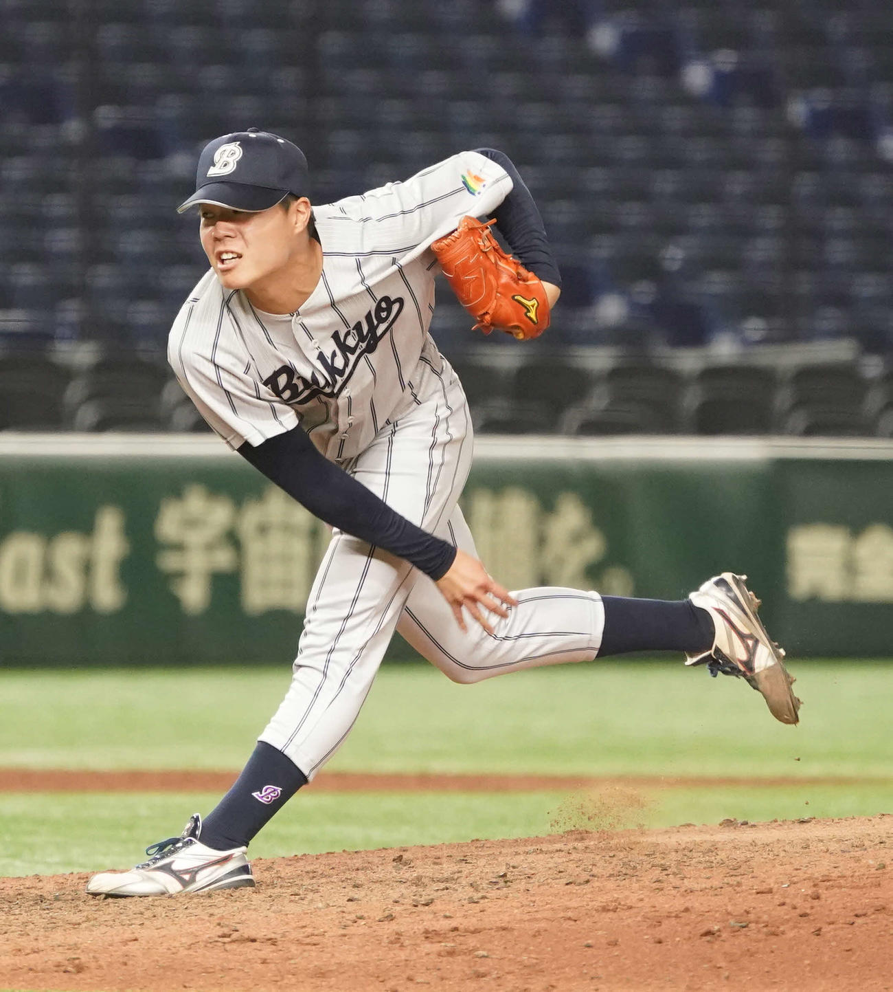 四国学院大対佛教大　佛教大2番手で登板した合木（撮影・小沢裕）
