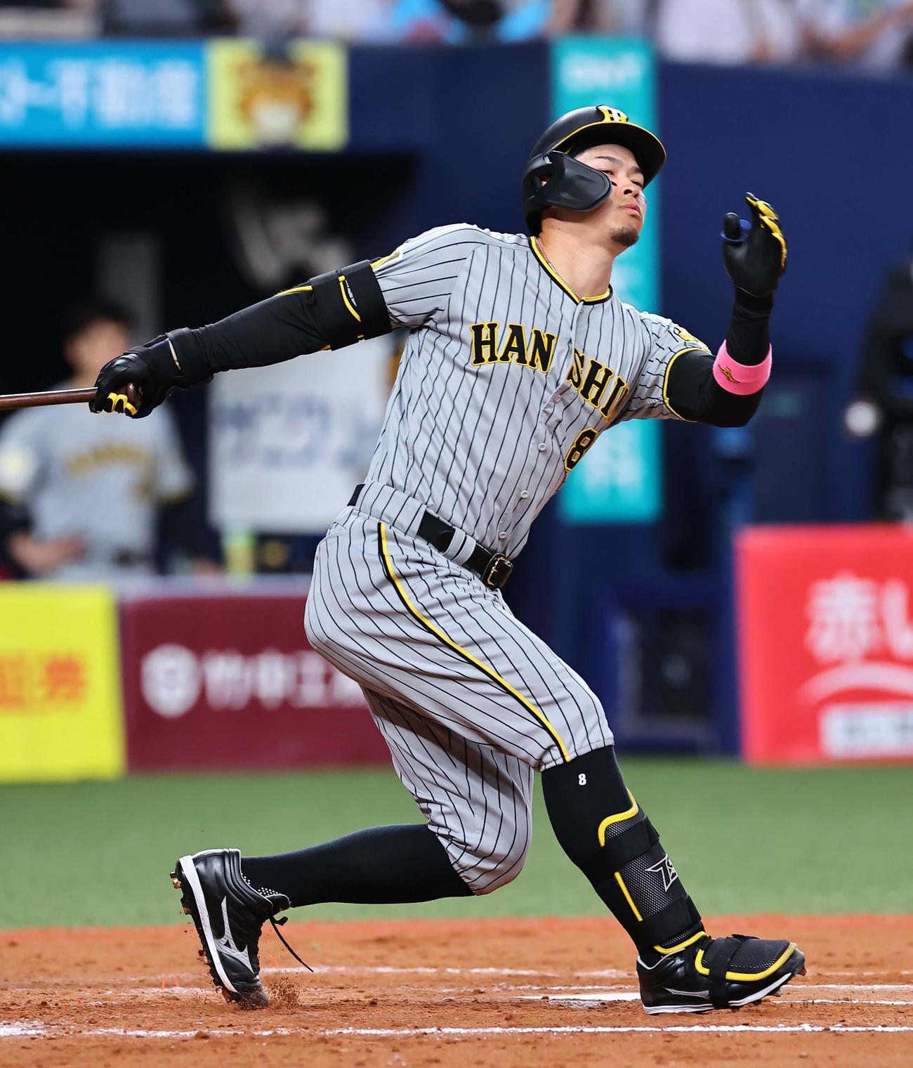 オリックス対阪神　7回表阪神2死満塁、佐藤輝は三振に倒れる（撮影・上田博志）