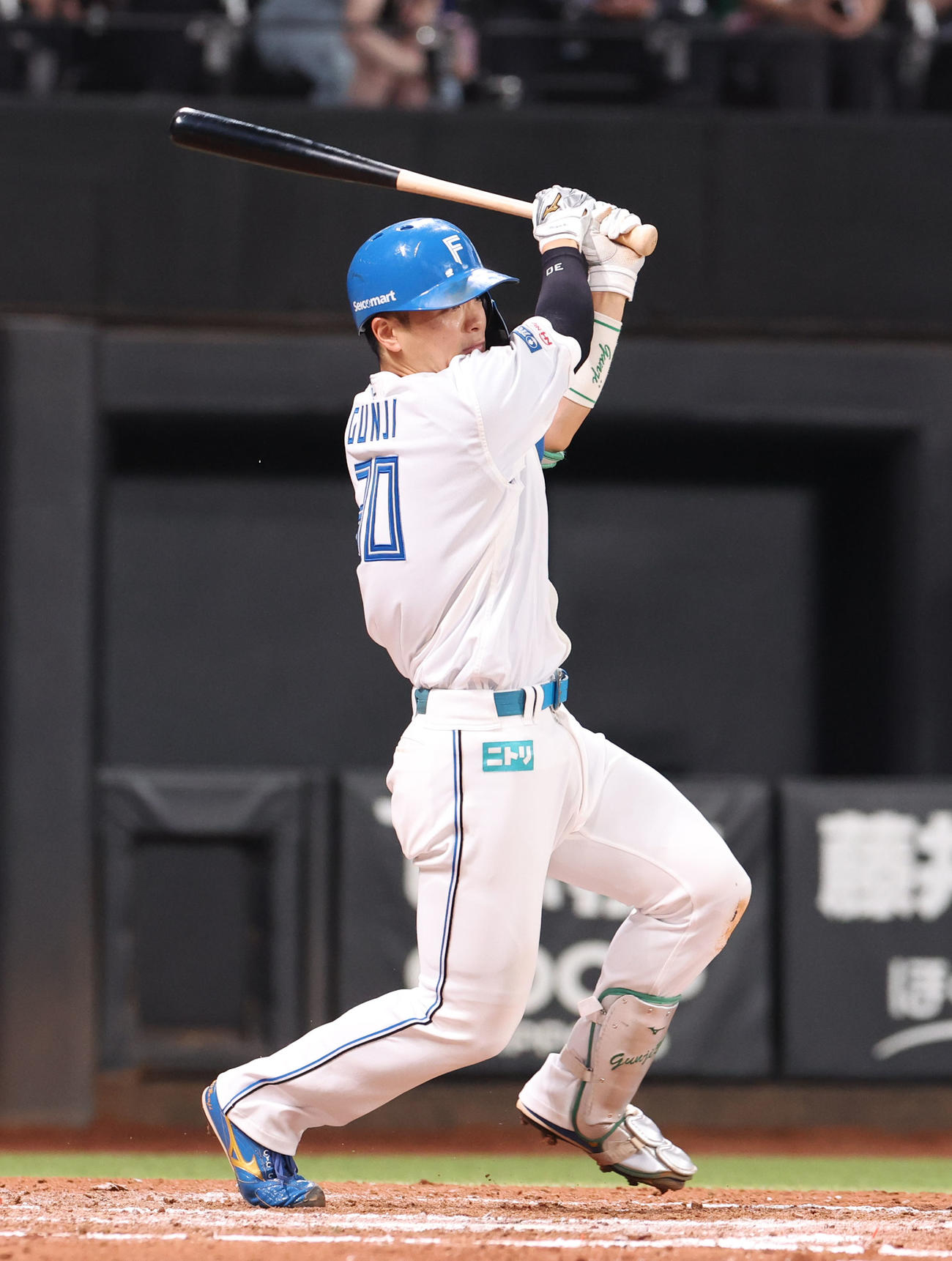 日本ハム対中日　7回裏日本ハム1死二塁、郡司は右前適時打を放つ（撮影・佐藤翔太）