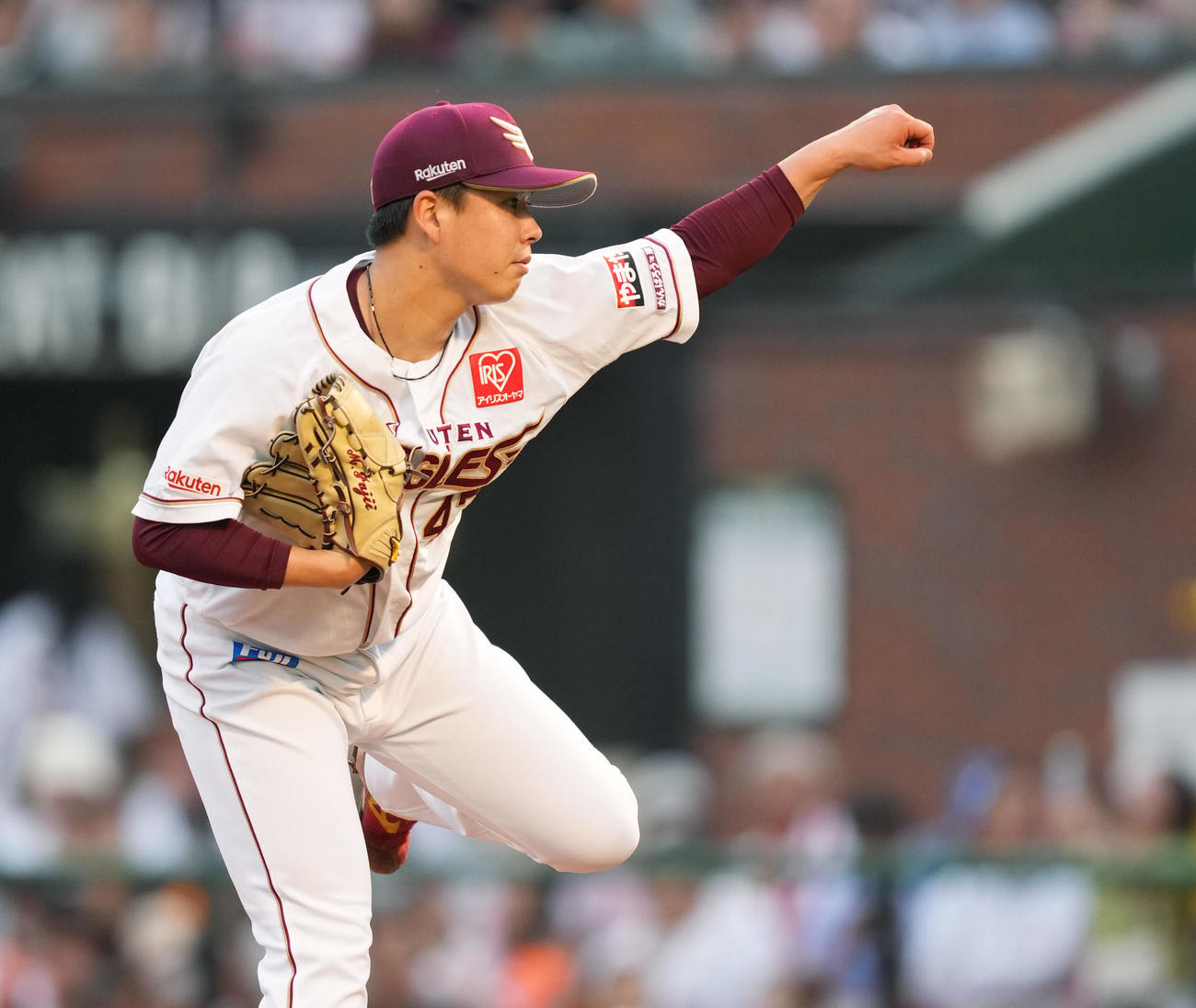 楽天対巨人　楽天先発の藤井（撮影・菅敏）