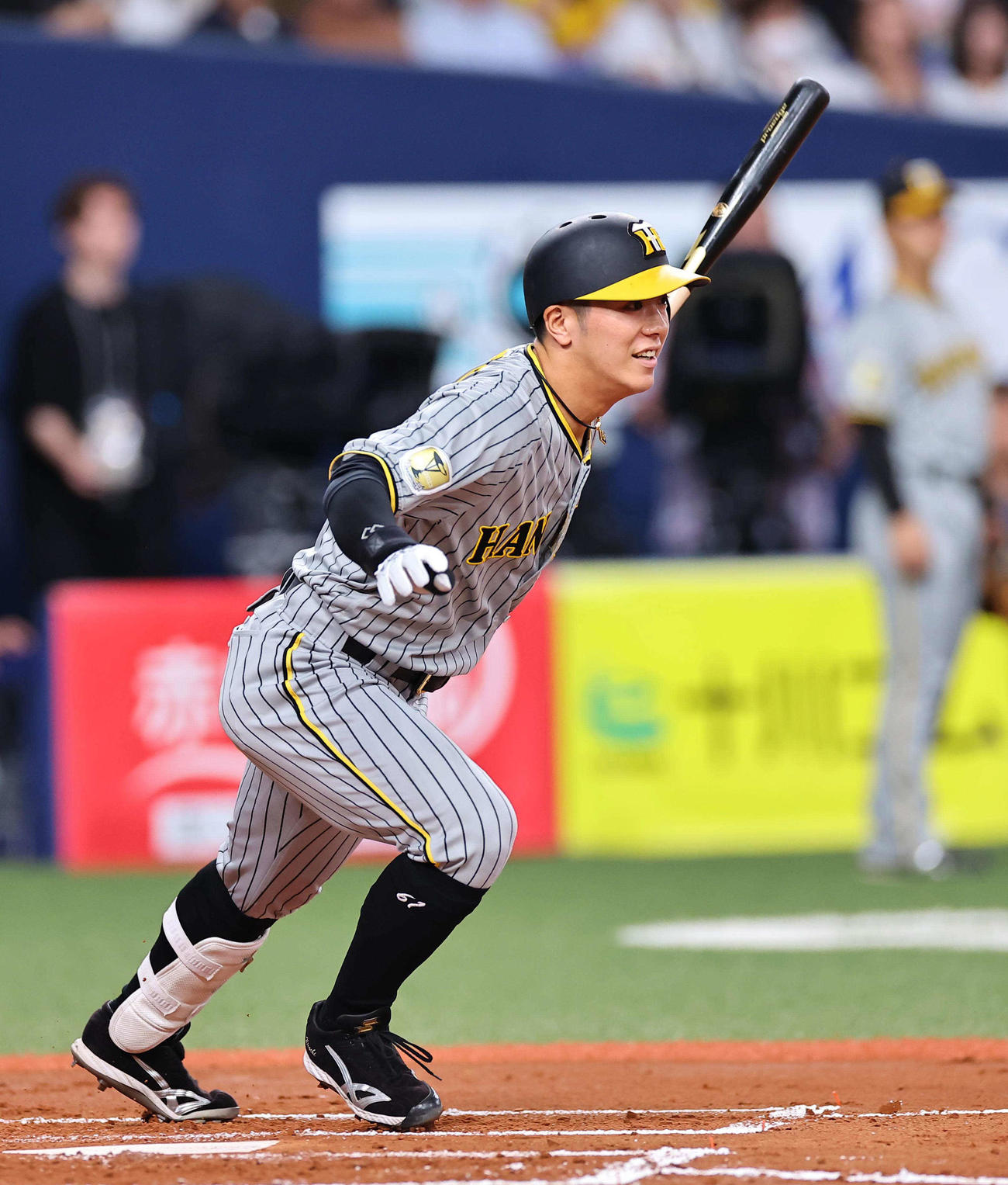 オリックス対阪神　2回表阪神2死一塁、豊田は右前にプロ初安打を放つ（撮影・上田博志）