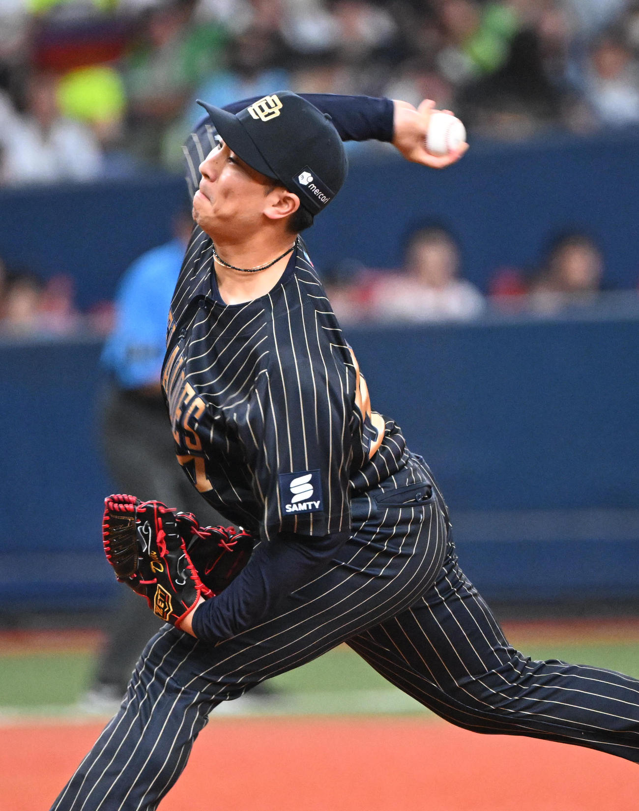 オリックス対ヤクルト　6回に登板するオリックス古田島（撮影・和賀正仁）