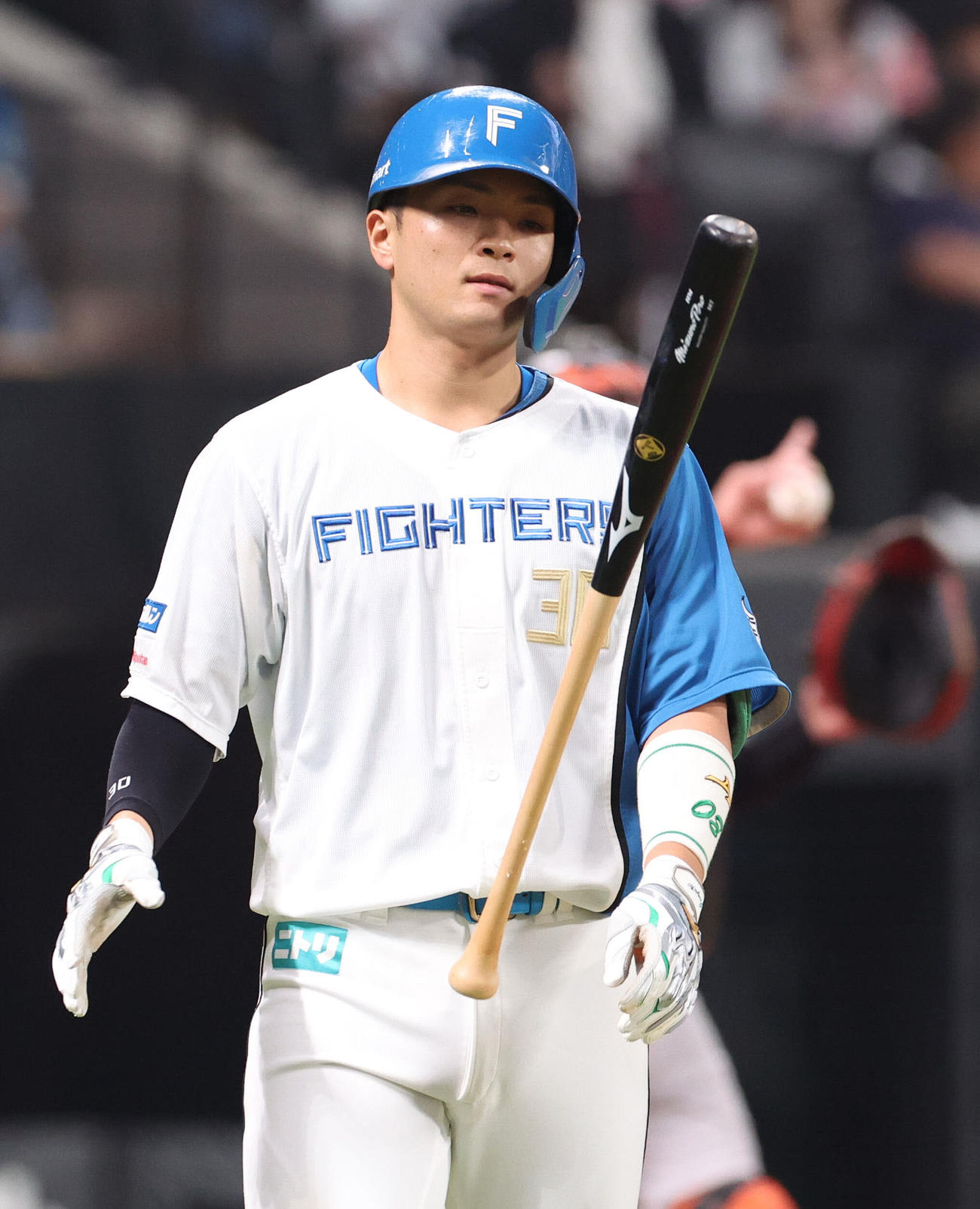 日本ハム対巨人　5回裏日本ハム1死二塁、郡司は一直に終わる（撮影・佐藤翔太）