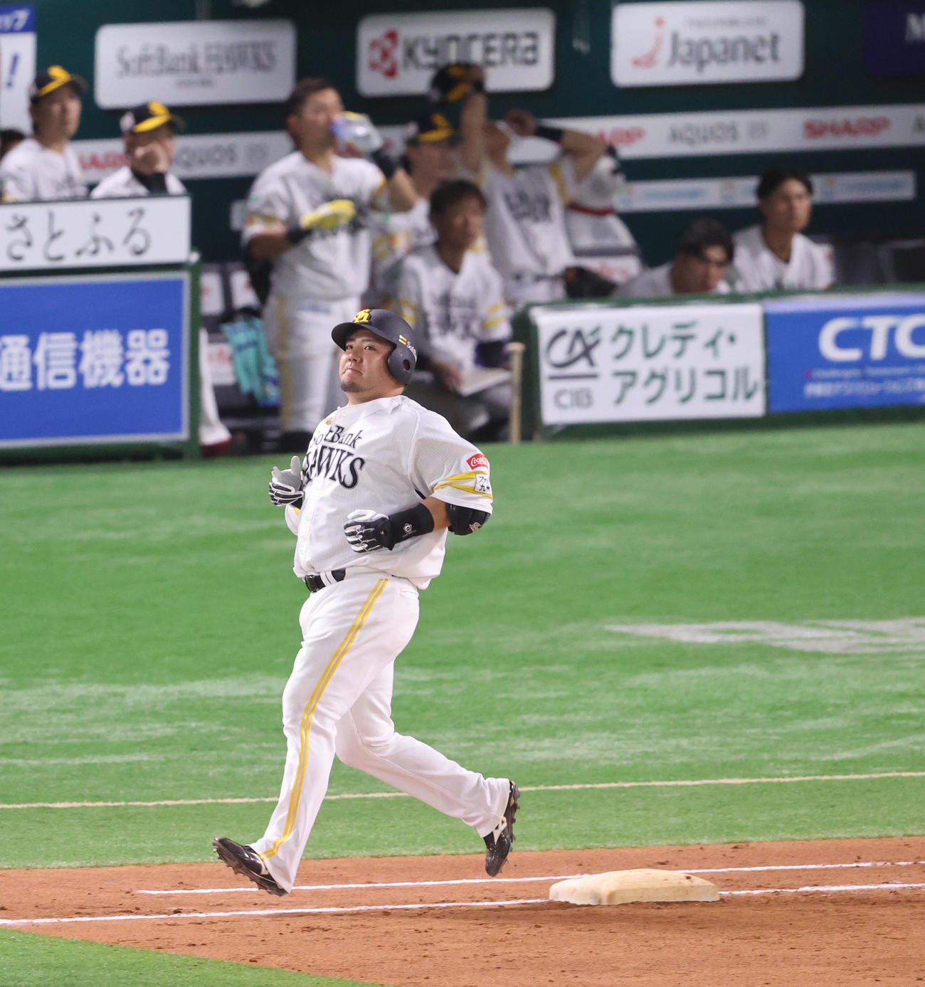 ソフトバンク対阪神　9回裏ソフトバンク1死、山川は遊ゴロに終わる（撮影・梅根麻紀）
