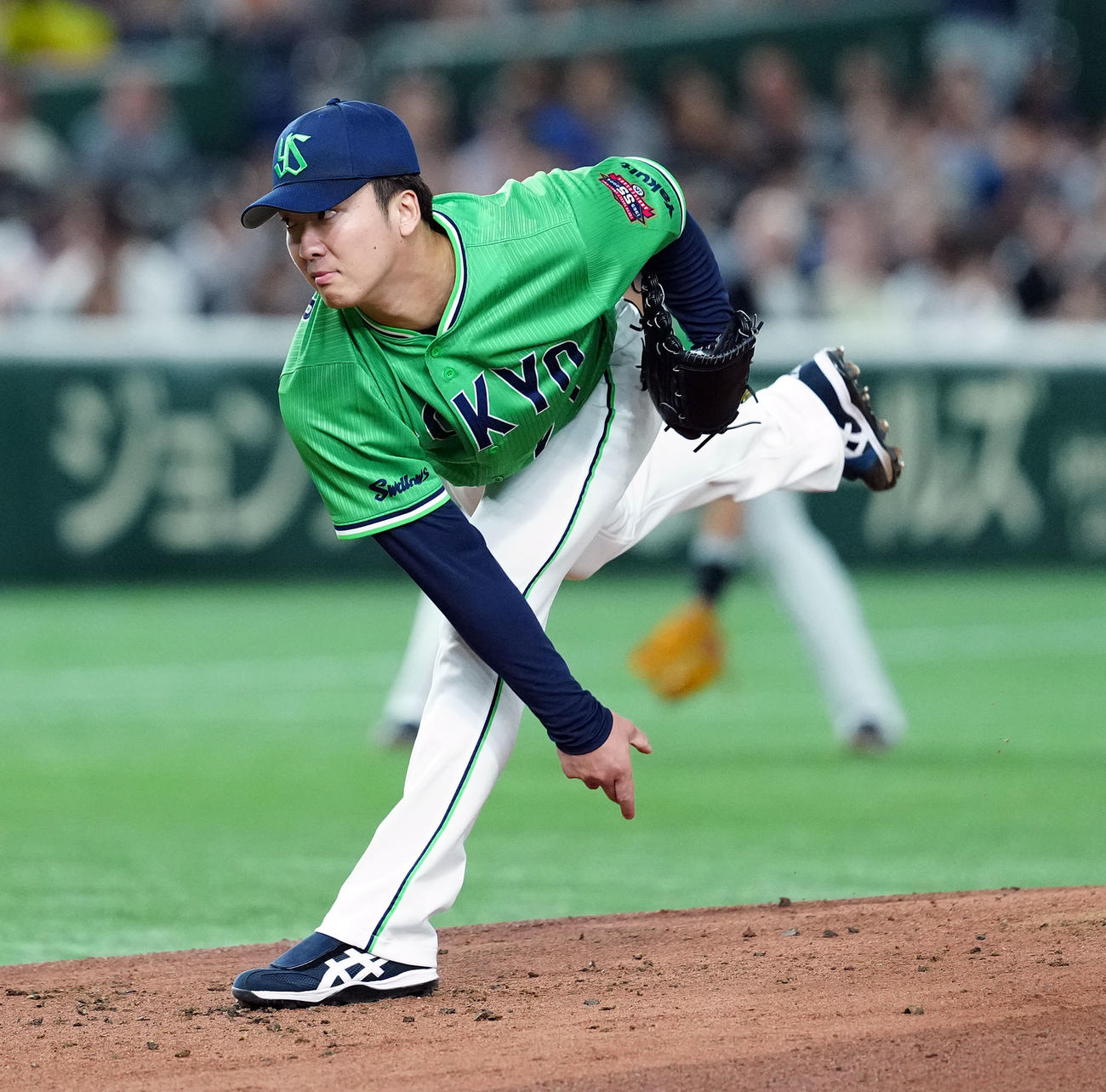 巨人対ヤクルト　ヤクルトの先発吉村（撮影・たえ見朱実）