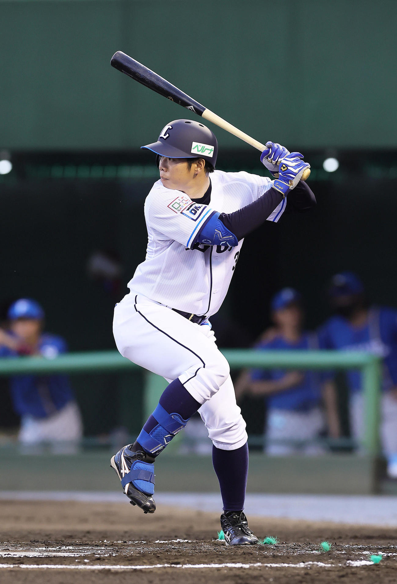 西武対日本ハム　1回裏西武無死、打席に立つ松原（撮影・足立雅史）
