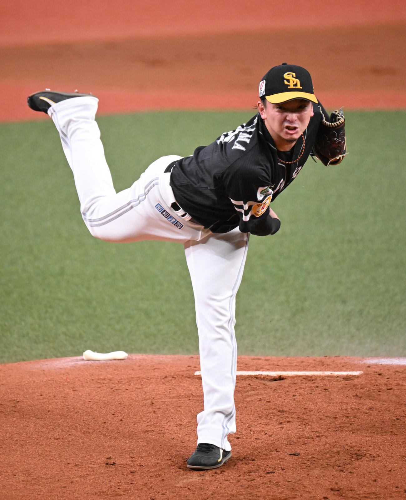 オリックス対ソフトバンク　先発するソフトバンク東浜（撮影・和賀正仁）