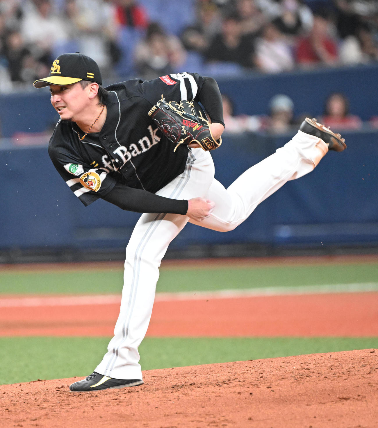 オリックス対ソフトバンク　先発するソフトバンク東浜（撮影・和賀正仁）