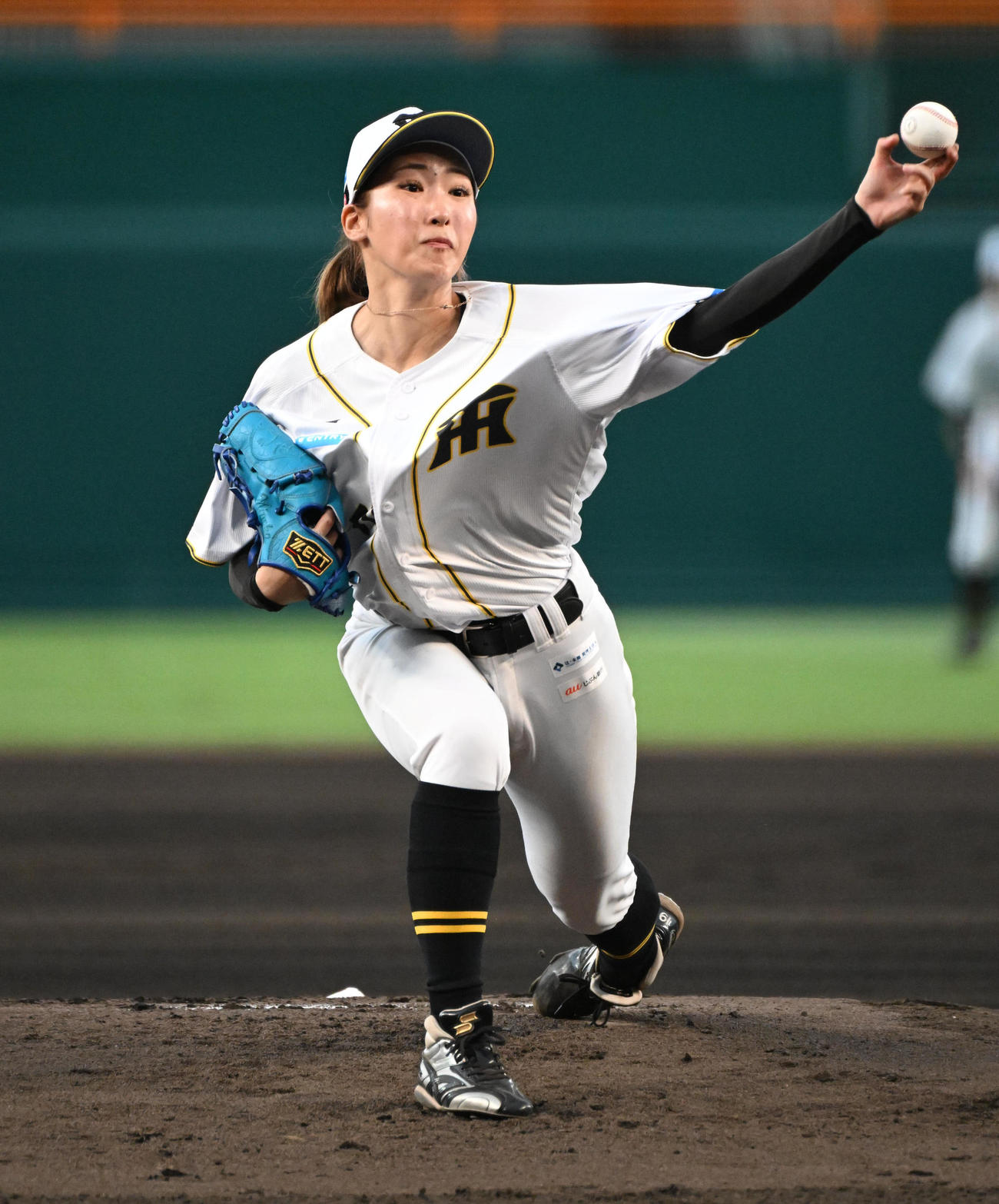 タイガースWomen対ジャイアンツ女子チーム　タイガースWomen先発の植村（撮影・石井愛子）