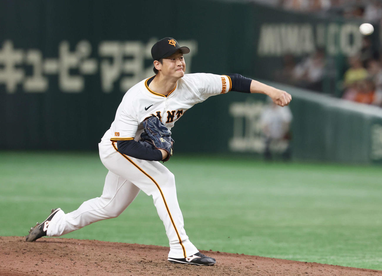 巨人対広島　巨人4番手の中川（撮影・宮地輝）