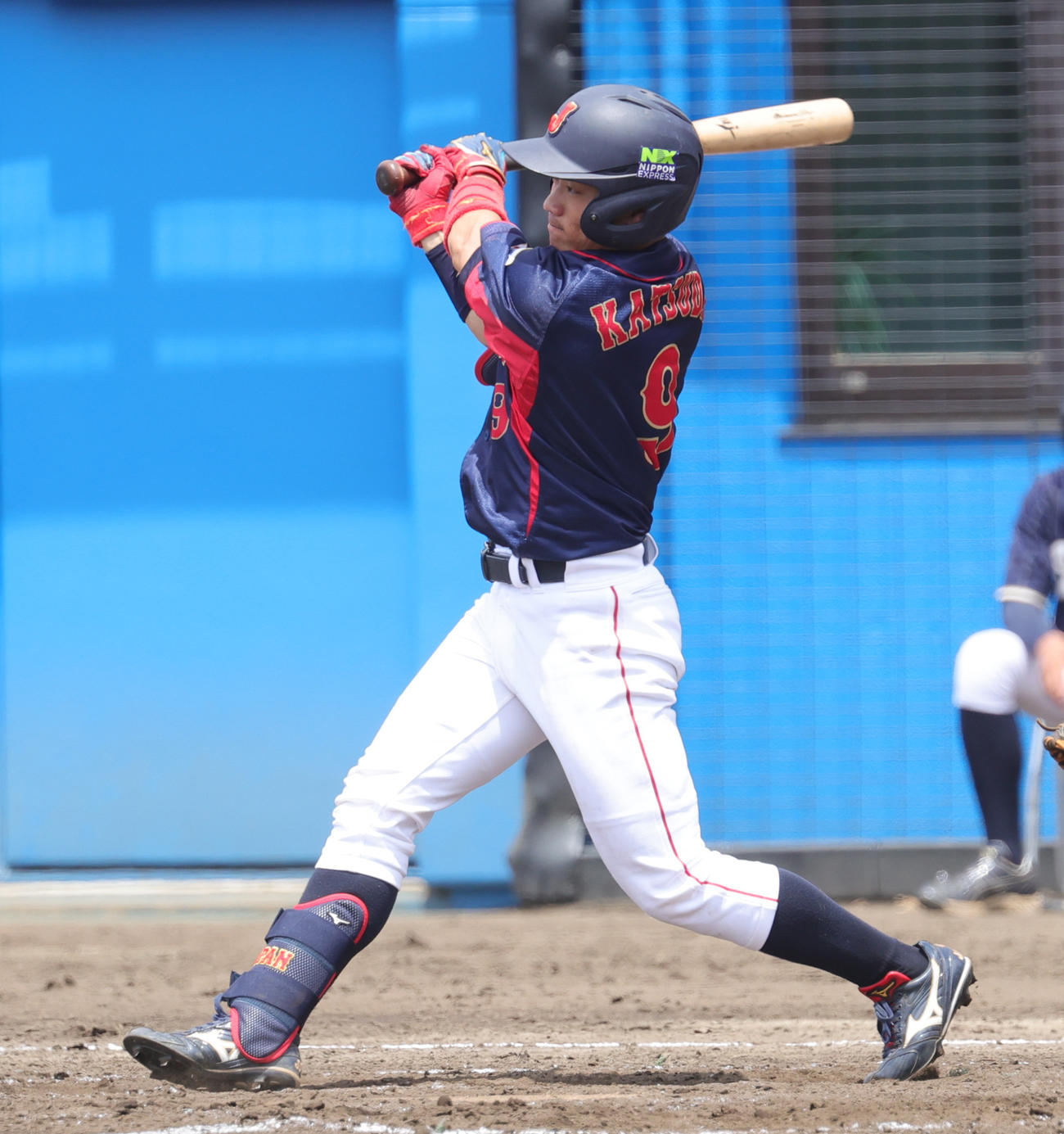 侍ジャパン大学代表対侍ジャパンU23代表候補　4回表侍ジャパン大学代表2死一、二塁、右前適時打を放つ勝田（撮影・野上伸悟）