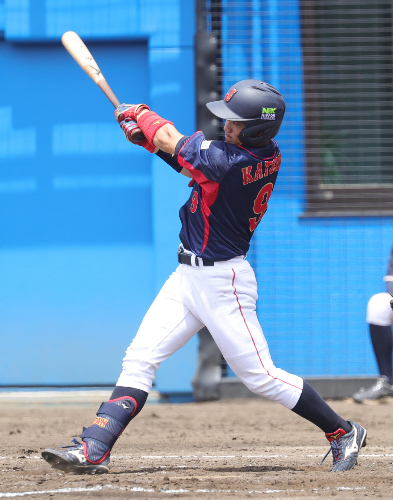 侍ジャパン大学代表対侍ジャパンU23代表候補　4回表侍ジャパン大学代表2死一、二塁、右前適時打を放つ侍ジャパン大学代表の近大・勝田（撮影・野上伸悟）